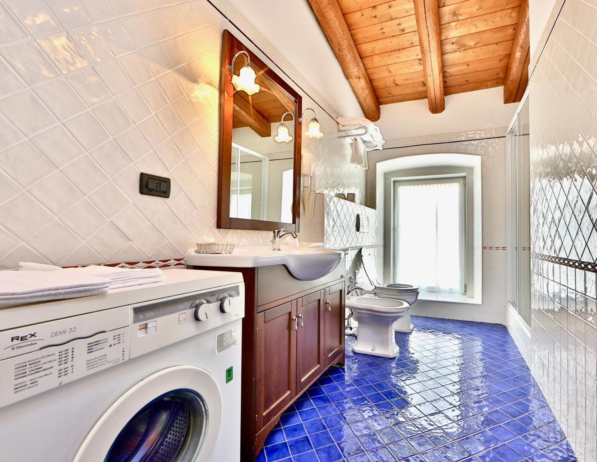 San Giusto Aparthotel 4*